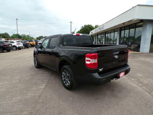 Shadow Black 2026 Ford Maverick XLT