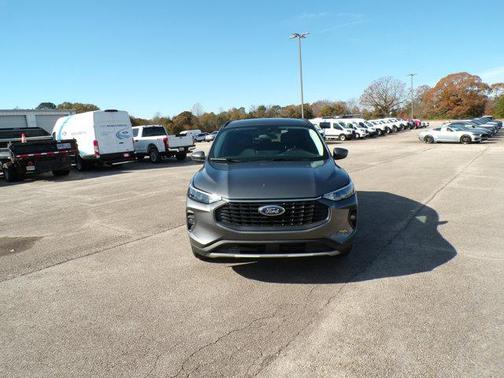 2025 Ford Escape PHEV Base