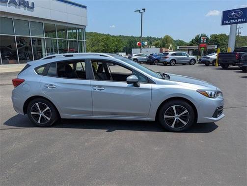 2022 Subaru Impreza Premium