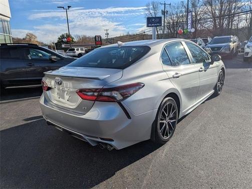 2021 Toyota Camry SE