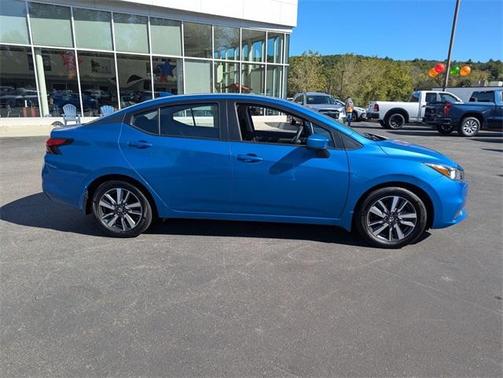 2022 Nissan Versa 1.6 SV