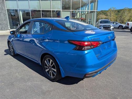 2022 Nissan Versa 1.6 SV
