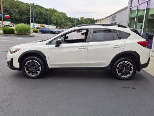 Crystal White Pearl 2023 Subaru Crosstrek Base