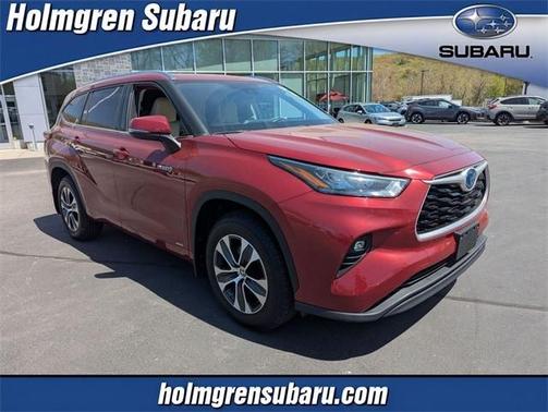 2020 Toyota Highlander Hybrid XLE