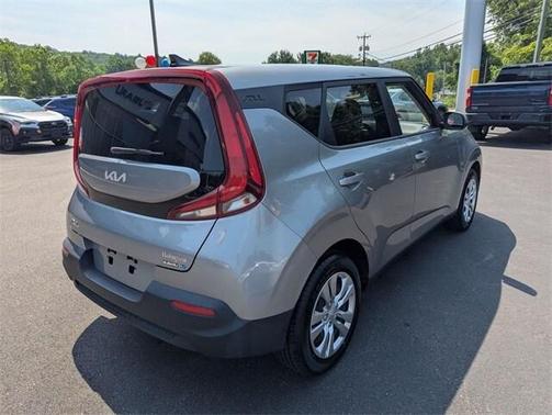 2022 Kia Soul LX