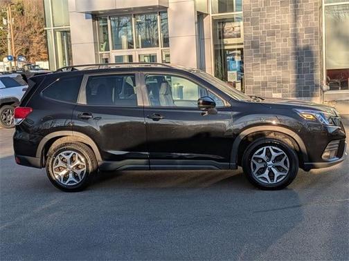 2023 Subaru Forester 2.5i Premium
