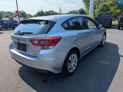 2022 Subaru Impreza Base