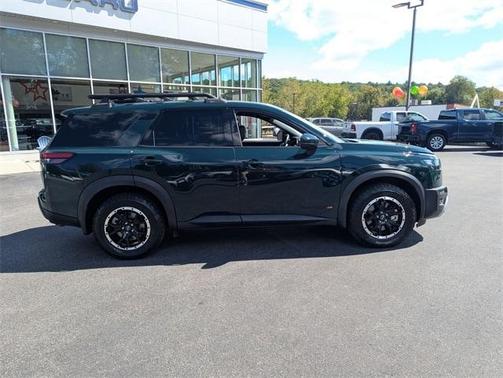 2023 Nissan Pathfinder Rock Creek