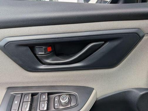 Magnetite Gray Metallic 2025 Subaru Forester Hybrid