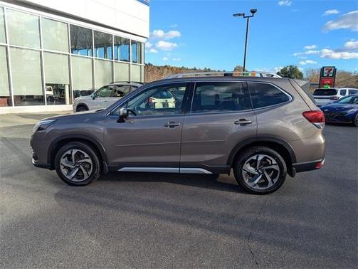 2022 Subaru Forester Touring