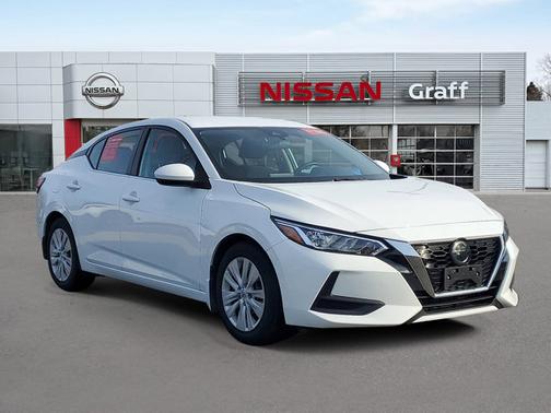 Cloud White 2022 Nissan Sentra S