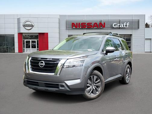 Gun Metallic 2022 Nissan Pathfinder SV