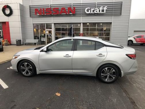 2022 Nissan Sentra SV