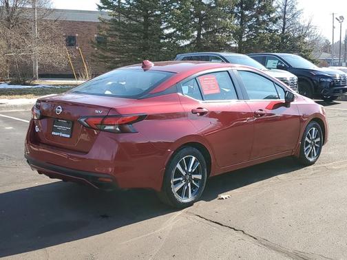 2021 Nissan Versa 1.6 SV