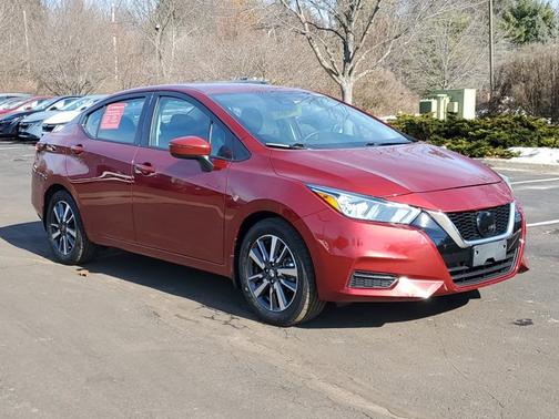 2021 Nissan Versa 1.6 SV