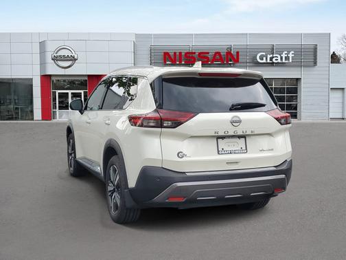 White 2023 Nissan Rogue SL