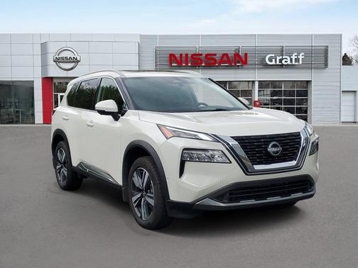 White 2023 Nissan Rogue SL