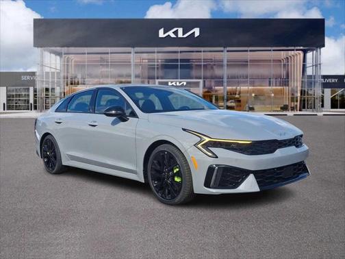 2025 Kia K5 GT