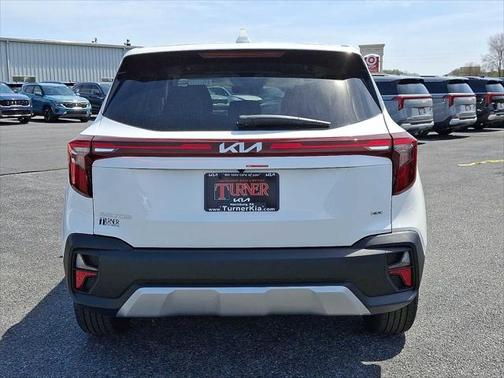 2025 Kia Seltos LX