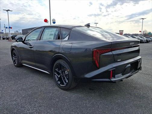 2025 Kia K4 GT-Line Turbo