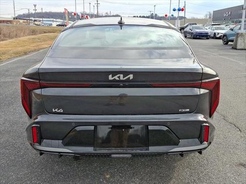 2025 Kia K4 GT-Line Turbo