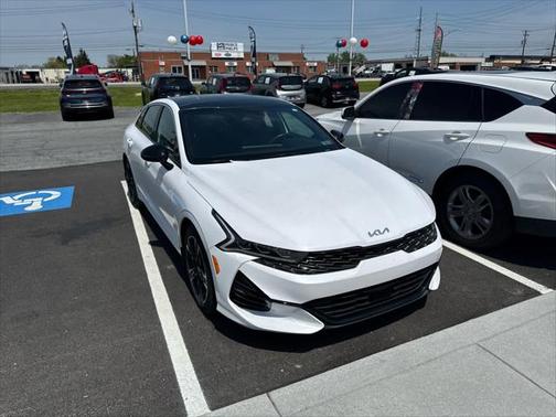 2022 Kia K5 GT-Line