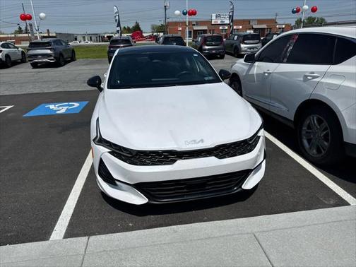 2022 Kia K5 GT-Line