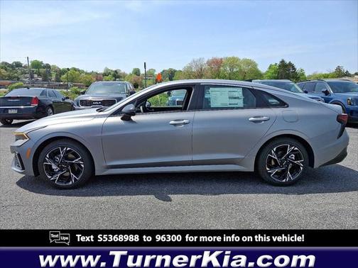 2025 Kia K5 GT-Line