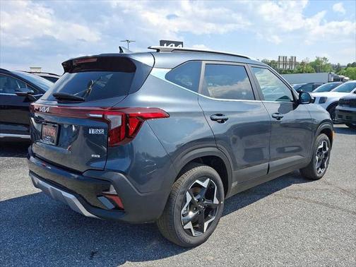 2025 Kia Seltos EX