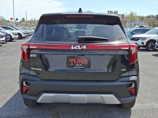 2025 Kia Seltos LX