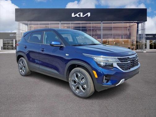 2025 Kia Seltos LX