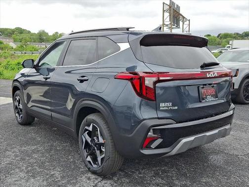 2025 Kia Seltos EX
