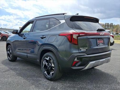2025 Kia Seltos EX