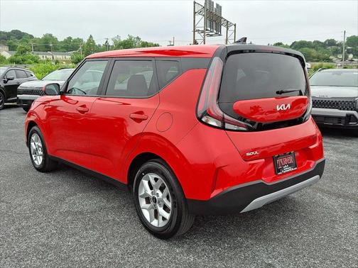 2023 Kia Soul LX