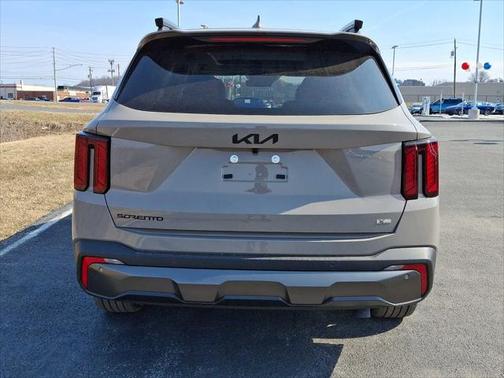 2025 Kia Sorento EX