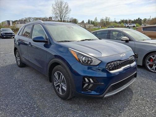 2022 Kia Niro LXS