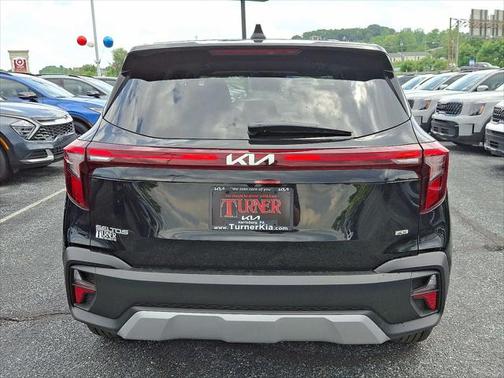 2025 Kia Seltos LX