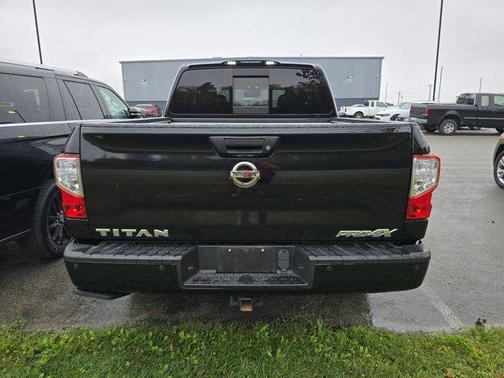 2017 Nissan Titan PRO-4X