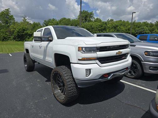 2017 Chevrolet Silverado 1500 2LT