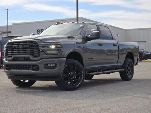 2026 RAM 2500 Big Horn Crew Cab 4x4 6'4' Box