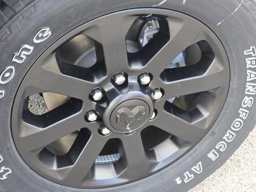 2026 RAM 2500 Big Horn Crew Cab 4x4 6'4' Box