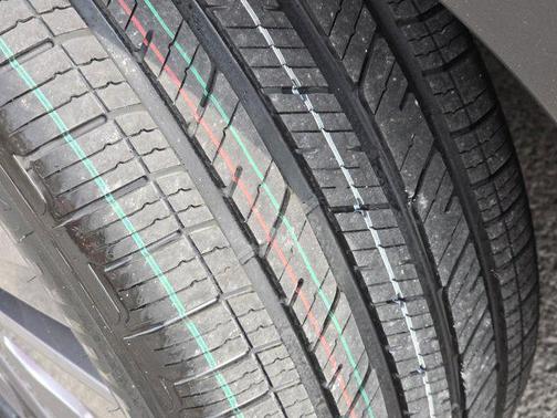 2024 Nissan Pathfinder SL 4WD