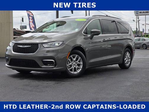 2022 Chrysler Pacifica Touring L