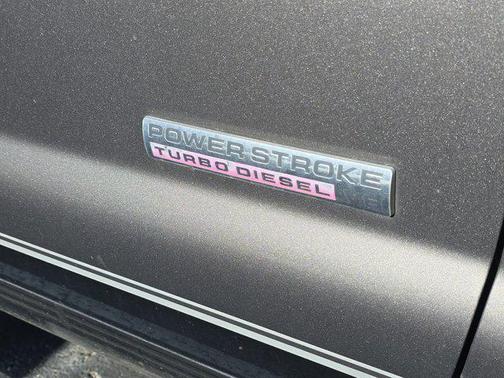 2005 Ford F-350 XLT Crew Cab Super Duty