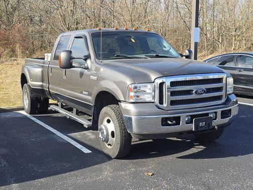 2005 Ford F-350 XLT Crew Cab Super Duty