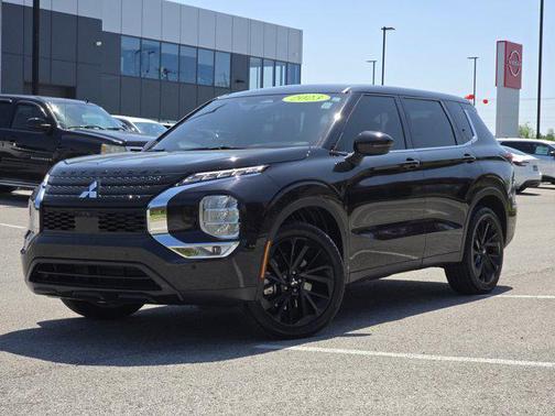 2023 Mitsubishi Outlander SE Black Edition S-AWC