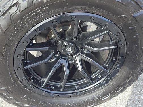 2025 Jeep Gladiator Nighthawk