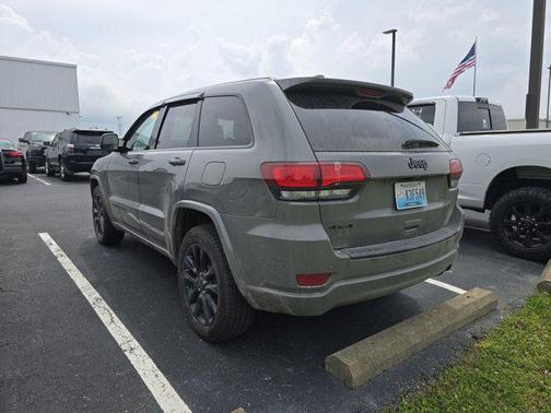 2020 Jeep Grand Cherokee Altitude