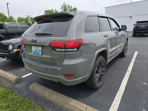 2020 Jeep Grand Cherokee Altitude