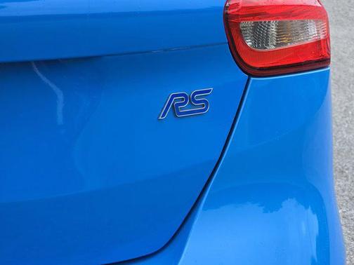 2017 Ford Focus RS Base